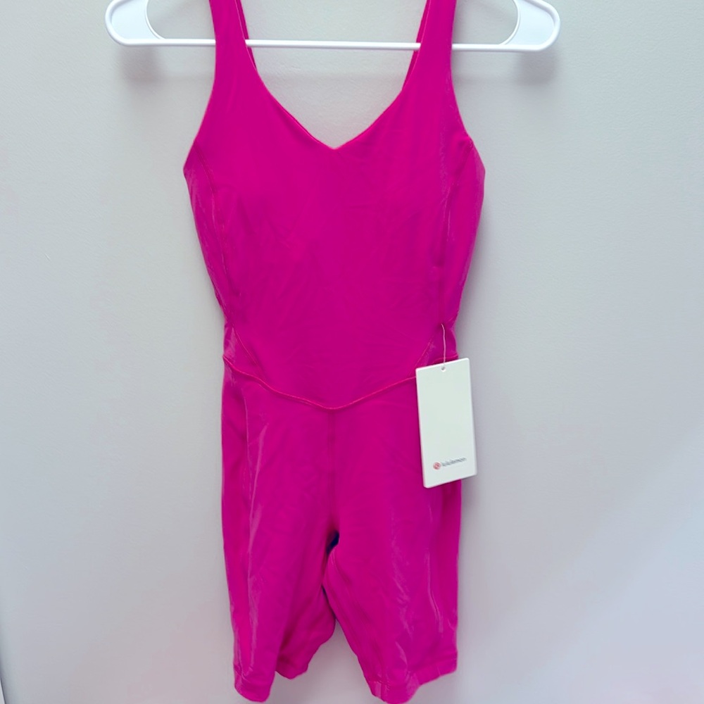 Lululemon Align Bodysuit size 2 Hot Sonic Pink NWT